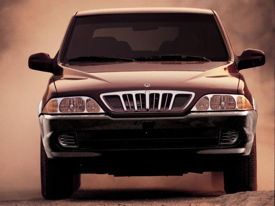  SsangYong Musso 1998 года  (фото 2 из 4)